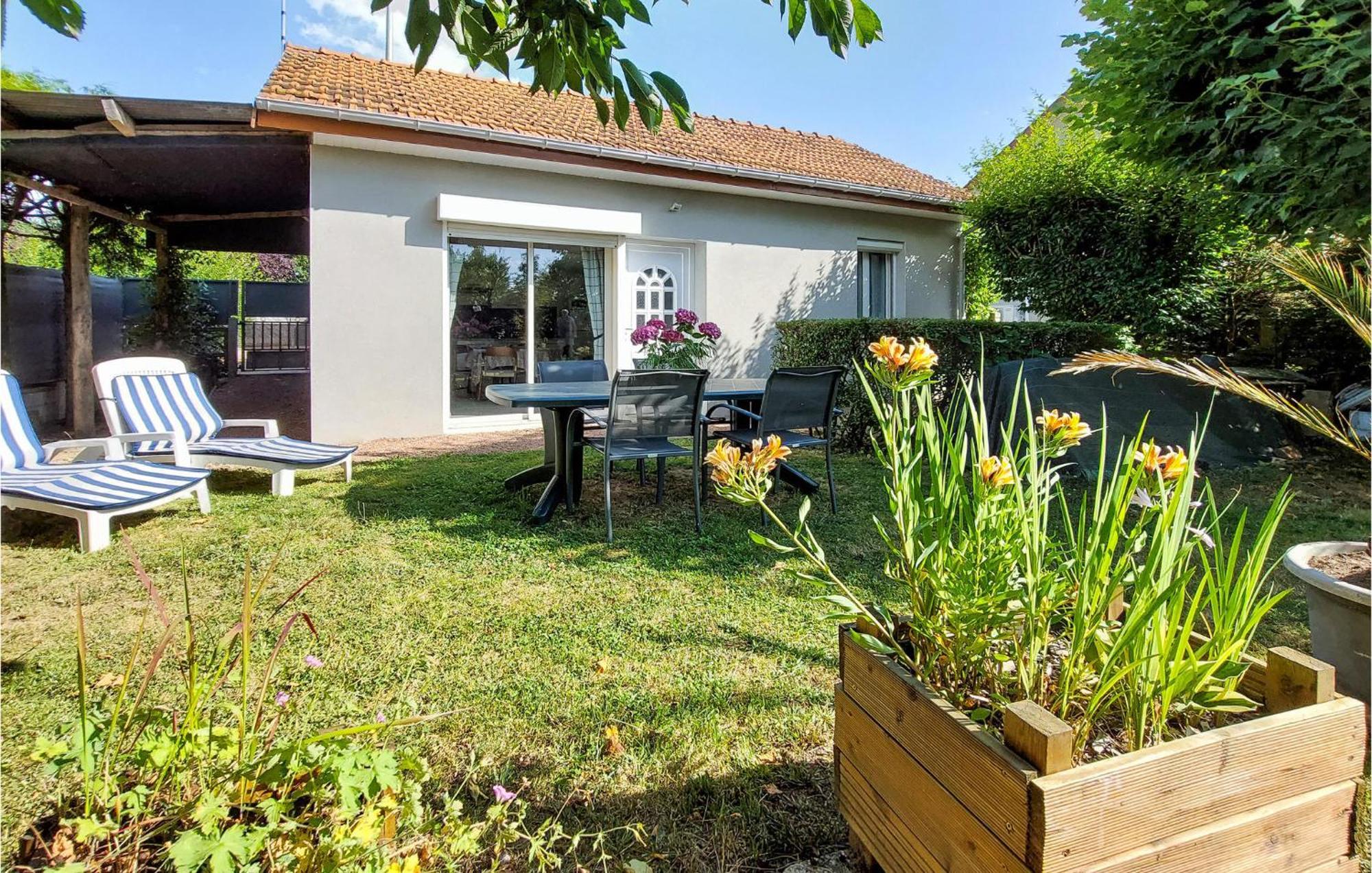 Gorgeous Home In Molinet With Wifi Exterior foto